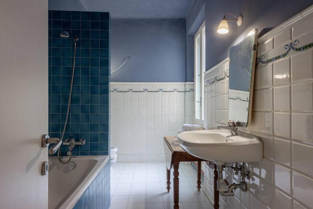 Amble Vintage Apartment Florens Exteriör bild